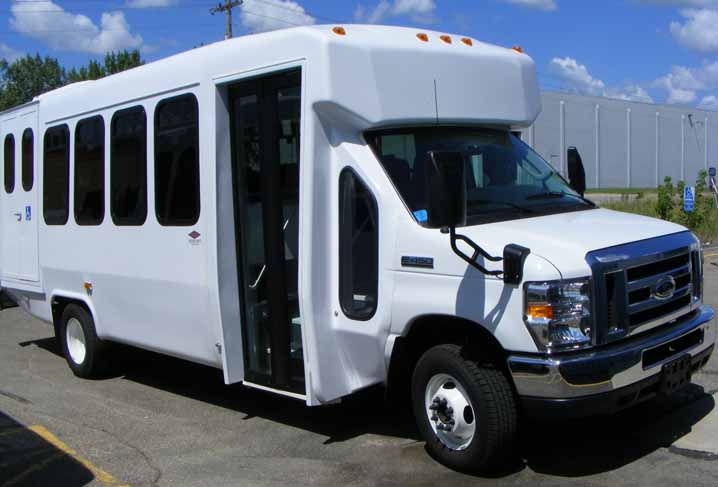 Albert Lea Transit new Ford E450 Diamond VIP 2500